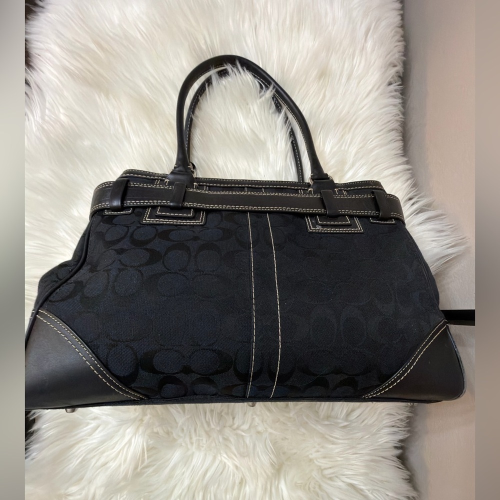Coach Vintage Y2k 10246 Signature
Black Hampton Carryall Tote Bag - Picture 3 of 15
